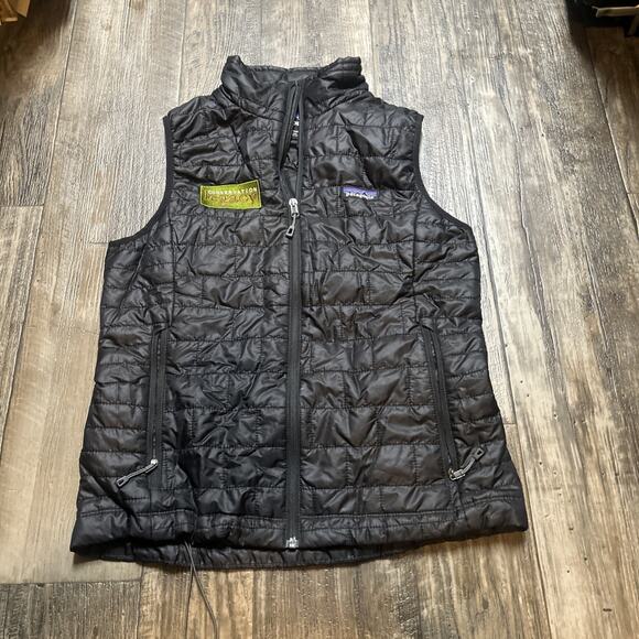 Patagonia Women Size M Nano Puff Full Zip Vest Black - Picture 1 of 5
